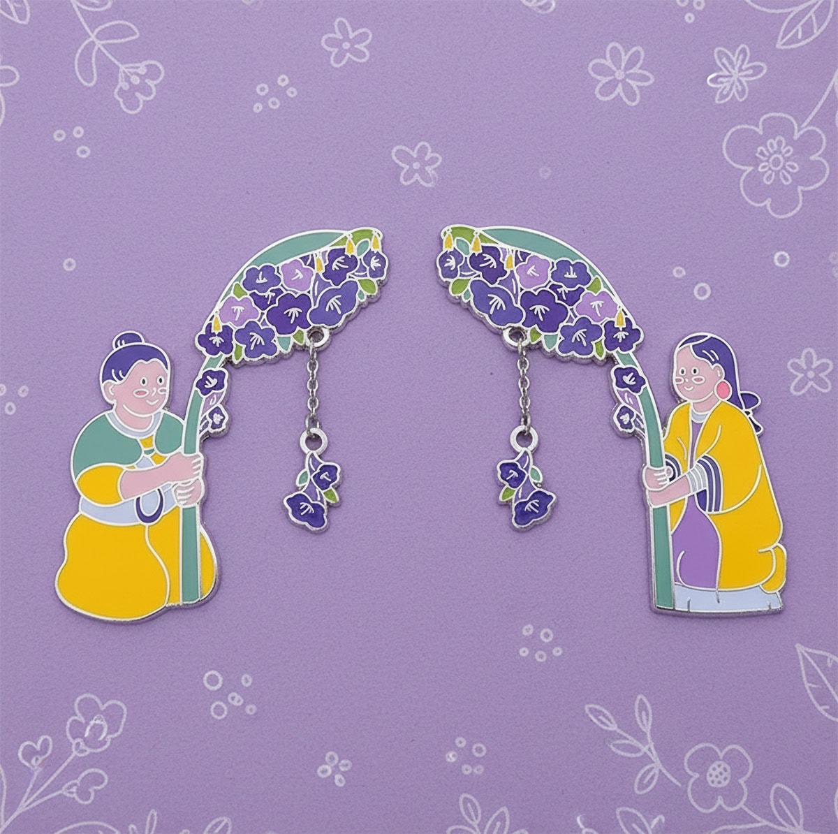 Pair of China fridge magnet set - Yunnan Museum jacaranda flower fridge magnets featuring Western Han umbrella-holding bronze figurines on lavender backdrop